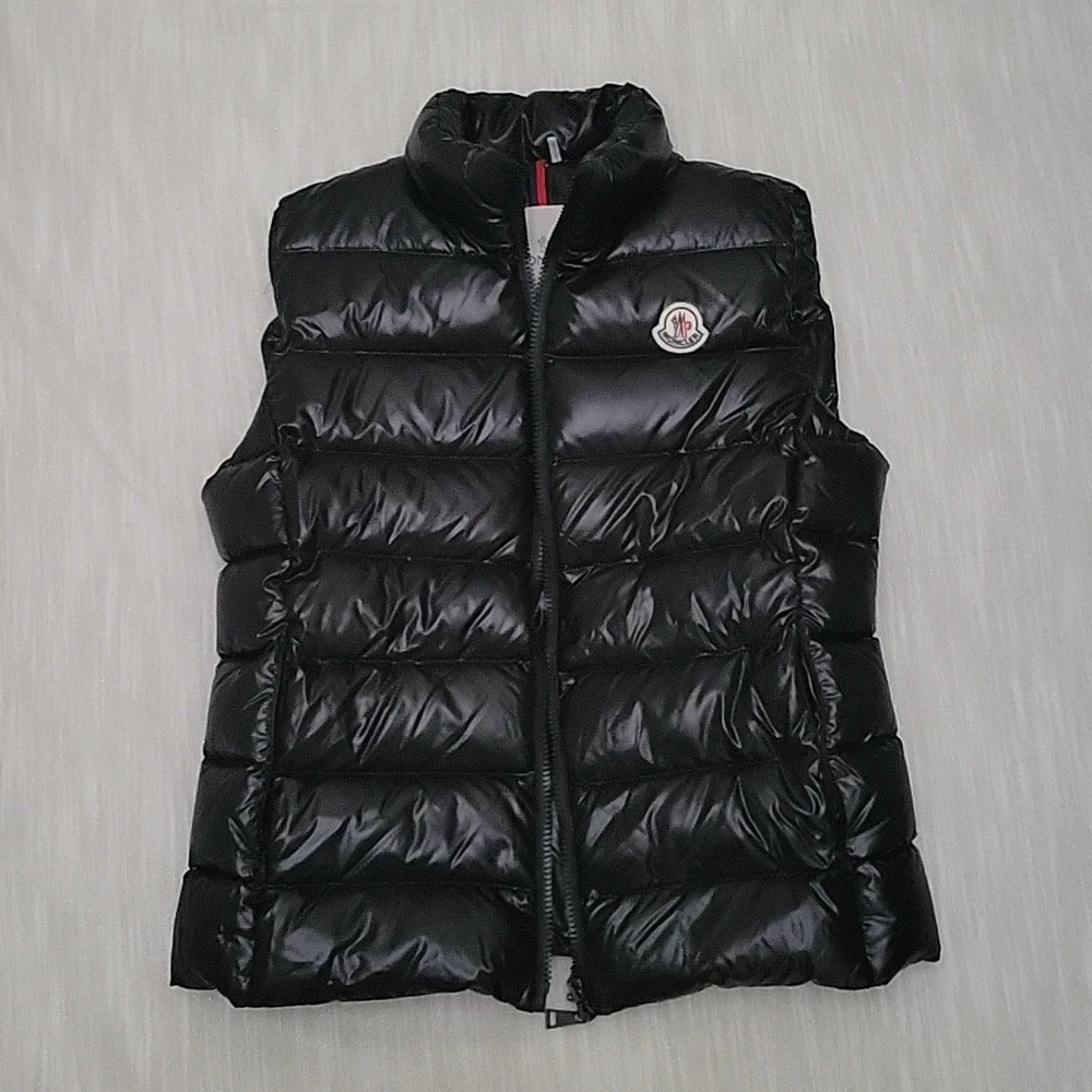 Moncler Ghany vest - Picture 1 of 6